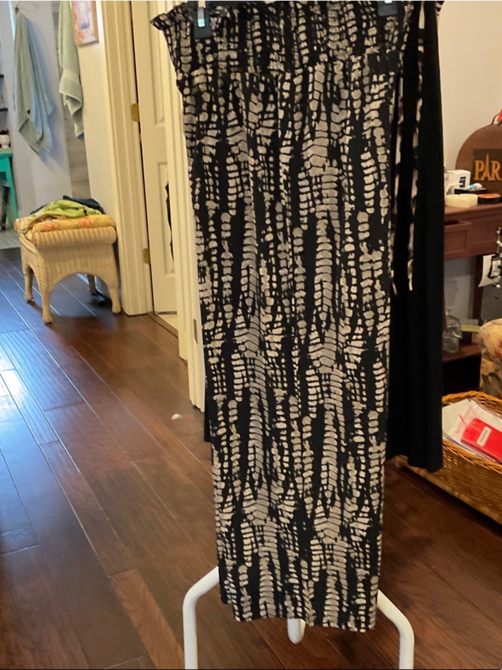 Black and White Patterned wide leg pant